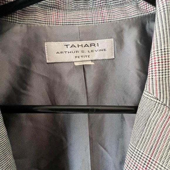 Tahari by Arthur S. Levine Women's Petite Plaid Pe - Picture 6 of 9